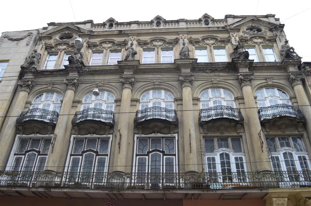 Lviv'S Prospekt Shevchenka Apartments الغرفة الصورة